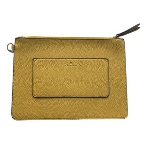 Travanti Case